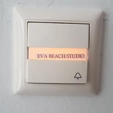 Eva Appartamento Néa Péramos